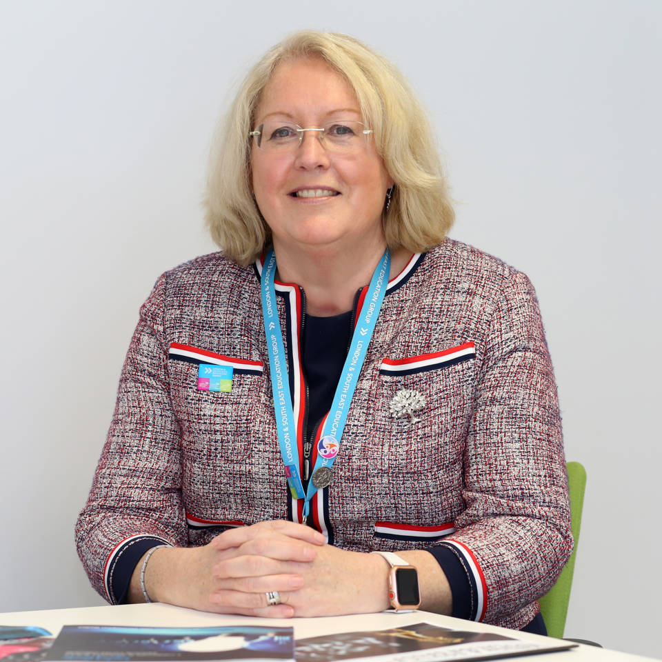 Dr Sam Parrett CBE
